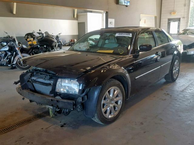 2C3KA53G77H659280 - 2007 CHRYSLER 300 TOURIN BLACK photo 2