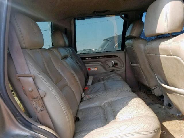 1GYEK63R5YR172135 - 2000 CADILLAC ESCALADE L BEIGE photo 6