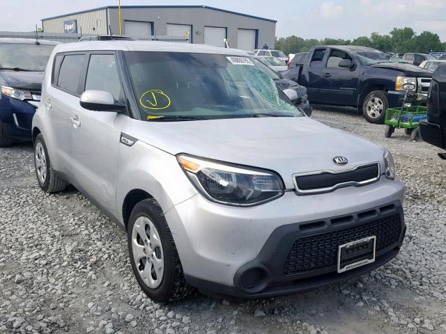 KNDJN2A22F7757774 - 2015 KIA SOUL SILVER photo 1