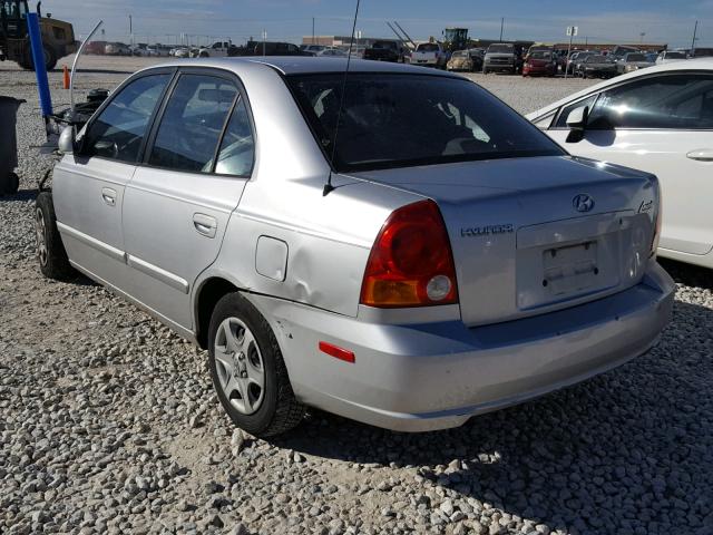 KMHCG45C45U612555 - 2005 HYUNDAI ACCENT GL GRAY photo 3