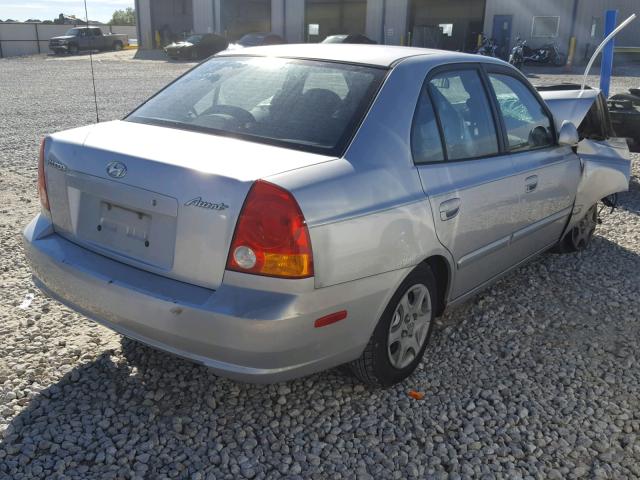 KMHCG45C45U612555 - 2005 HYUNDAI ACCENT GL GRAY photo 4