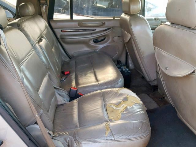 5LMEU27R52LJ17027 - 2002 LINCOLN NAVIGATOR 绿色 照片 6