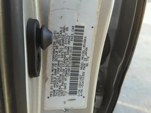 JTHBF30G025011610 - 2002 LEXUS ES 300 SILVER photo 10