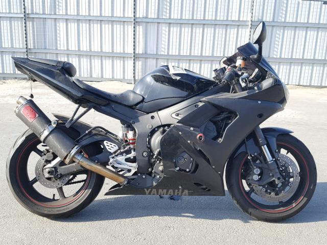 JYARJ06YX5A005558 - 2005 YAMAHA YZFR6 L BLACK photo 9