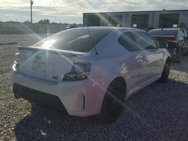 JTKJF5C76FJ004400 - 2015 TOYOTA SCION TC 白色 照片 4