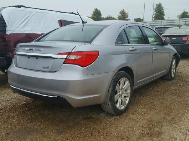 1C3CCBAB3DN669215 - 2013 CHRYSLER 200 LX GRAY photo 4