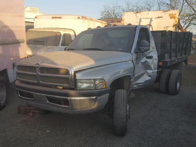 3B6MC36Z22M288642 - 2002 DODGE RAM 3500 GRAY photo 2