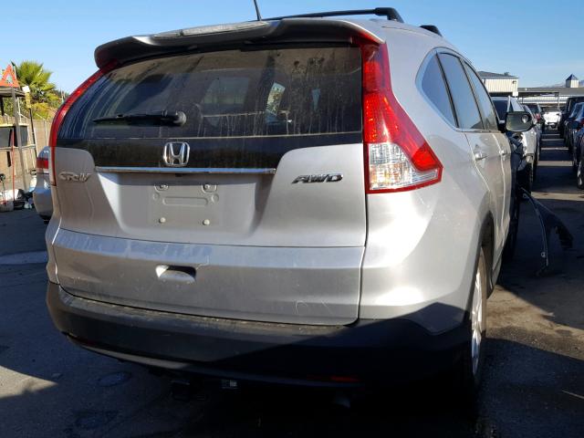 JHLRM4H71CC006075 - 2012 HONDA CR-V EXL SILVER photo 4