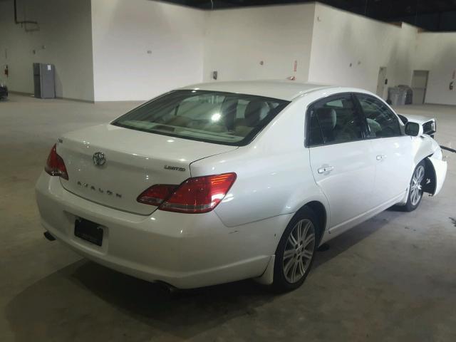 4T1BK36B86U092579 - 2006 TOYOTA AVALON XL WHITE photo 4