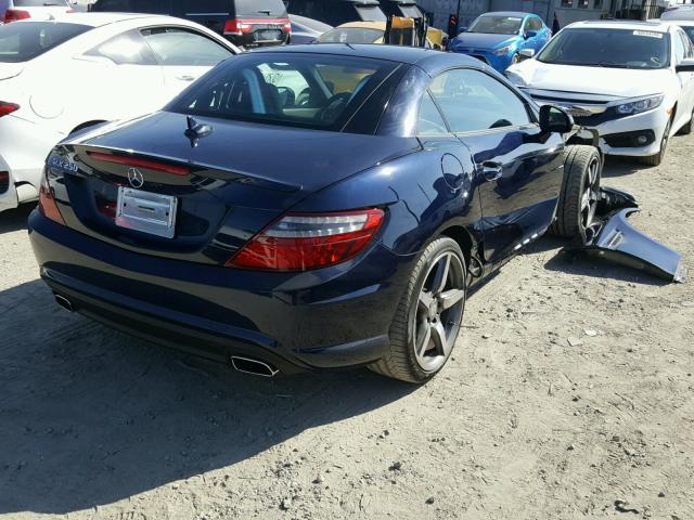 WDDPK4HA8FF105958 - 2015 MERCEDES-BENZ SLK 250 BLUE photo 4