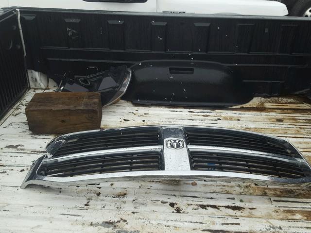 3D7KR28DX8G213326 - 2008 DODGE RAM 2500 S თეთრი ფოტო 9