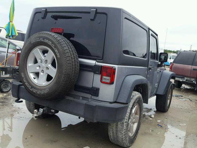 1C4GJWAGXFL674237 - 2015 JEEP WRANGLER S SILVER photo 4