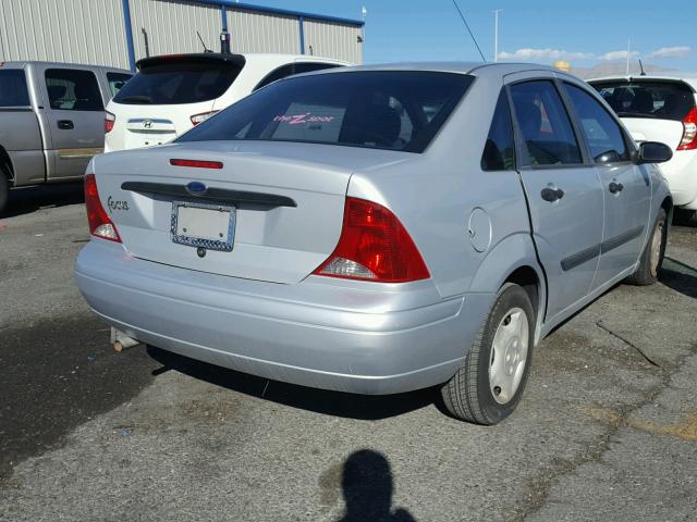 1FAFP33P83W121270 - 2003 FORD FOCUS LX SILVER photo 4