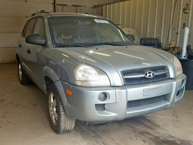 KM8JM12B95U122106 - 2005 HYUNDAI TUCSON GL GREEN photo 1