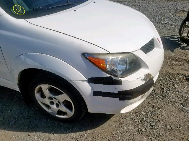 5Y2SM628X3Z429651 - 2003 PONTIAC VIBE WHITE photo 9