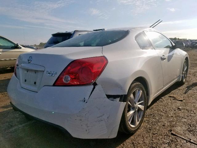 1N4BL24E68C198505 - 2008 NISSAN ALTIMA 3.5 WHITE photo 4