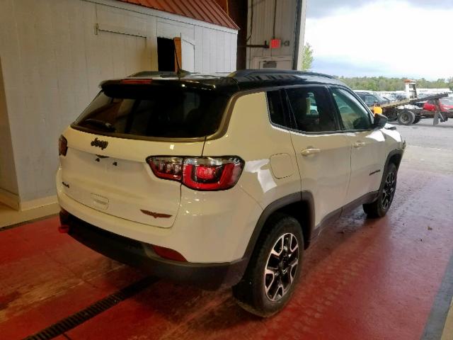 3C4NJDDB1KT681958 - 2019 JEEP COMPASS TR WHITE photo 4