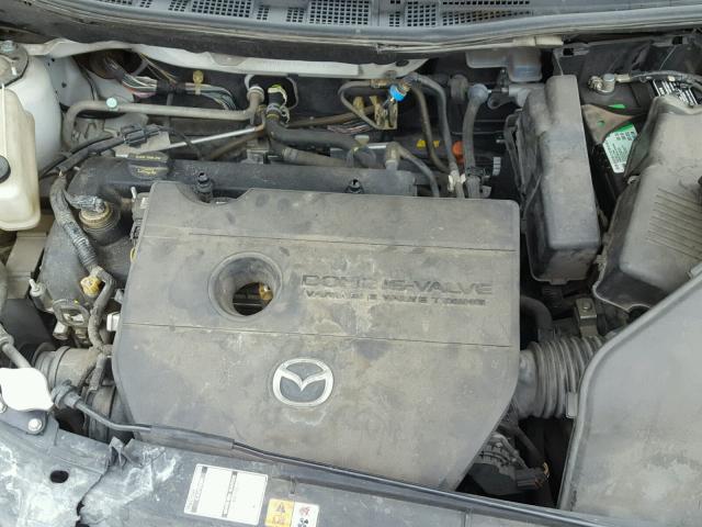 JM1CR293980319369 - 2008 MAZDA 5 WHITE photo 7