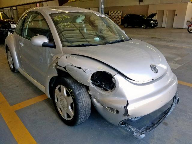 3VWCK21CX3M409665 - 2003 VOLKSWAGEN NEW BEETLE 银色 照片 1