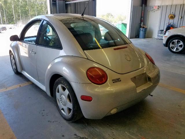 3VWCK21CX3M409665 - 2003 VOLKSWAGEN NEW BEETLE 银色 照片 3