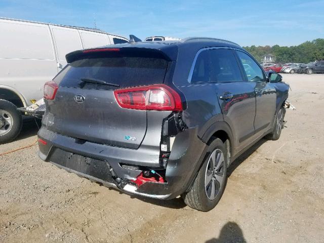 KNDCC3LC6H5077837 - 2017 KIA NIRO EX GRAY photo 4