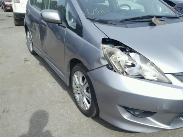 JHMGE8H63AS012512 - 2010 HONDA FIT SPORT GRAY photo 9