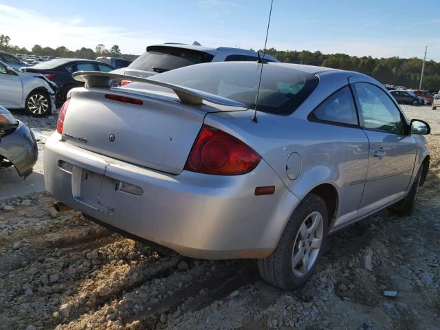 1G2AS18H797284962 - 2009 PONTIAC G5 SILVER photo 4