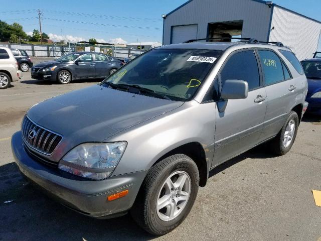 JTJHF10U720267016 - 2002 LEXUS RX 300 TAN photo 2