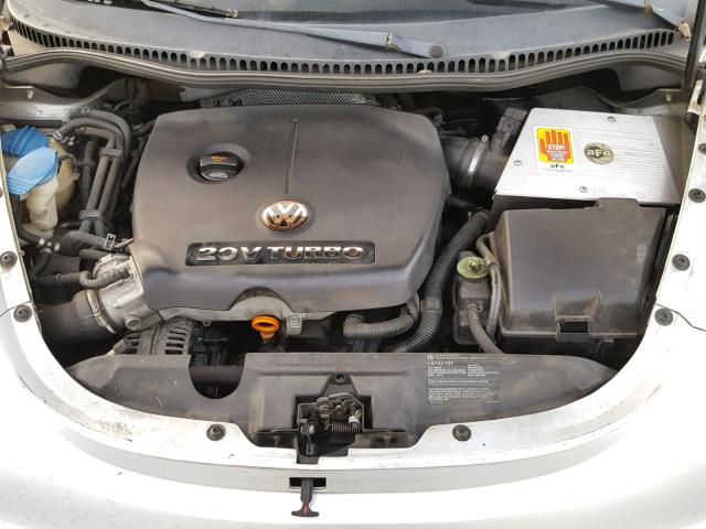 3VWCD31Y25M366955 - 2005 VOLKSWAGEN NEW BEETLE SILVER photo 7