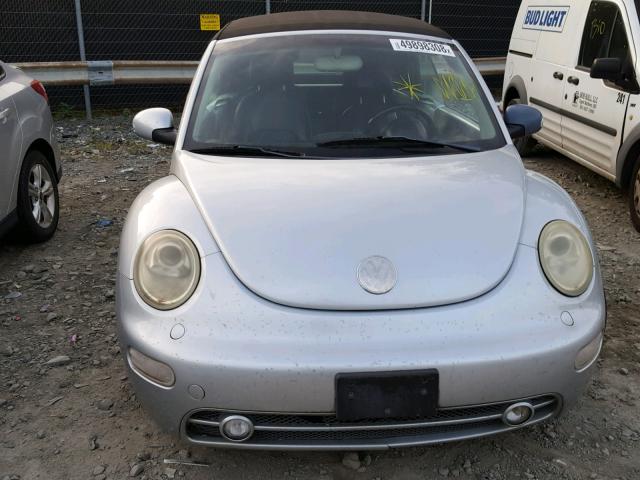 3VWCD31Y25M366955 - 2005 VOLKSWAGEN NEW BEETLE SILVER photo 9