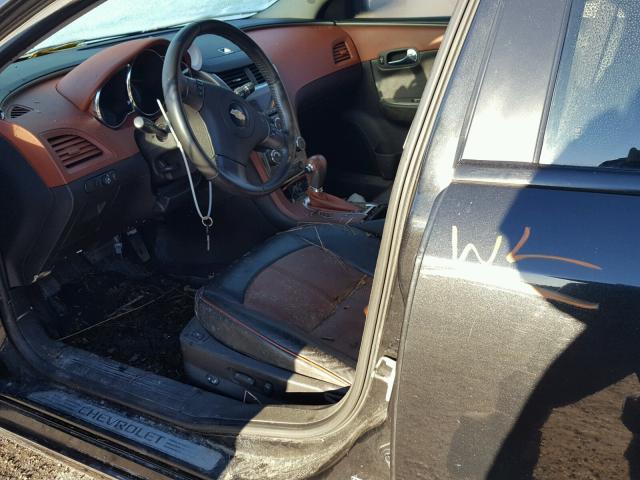 1G1ZE5EB6AF111983 - 2010 CHEVROLET MALIBU LTZ შავი ფოტო 9