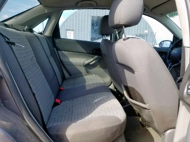 1FAFP34N56W255221 - 2006 FORD FOCUS ZX4 GRAY photo 6