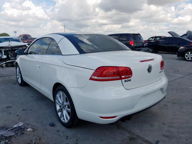 WVWBW7AH9CV020212 - 2012 VOLKSWAGEN EOS KOMFOR WHITE photo 3