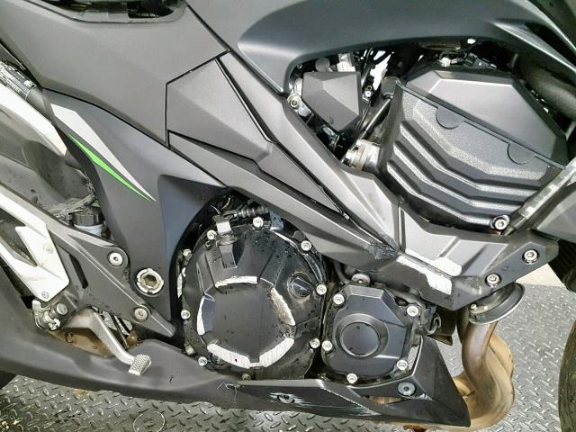 JKBZRCB17GDA21847 - 2016 KAWASAKI ZR800 B BLACK photo 16