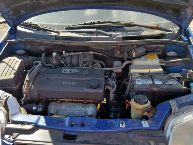 KL1TJ62684B169375 - 2004 CHEVROLET AVEO LS BLUE photo 7