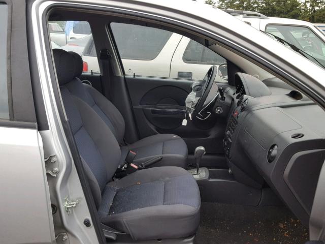 KL1TD66648B035678 - 2008 CHEVROLET AVEO BASE Күміс фото 5