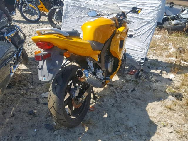 KM4MJ527681603074 - 2008 HYOSUNG GT250 YELLOW photo 4