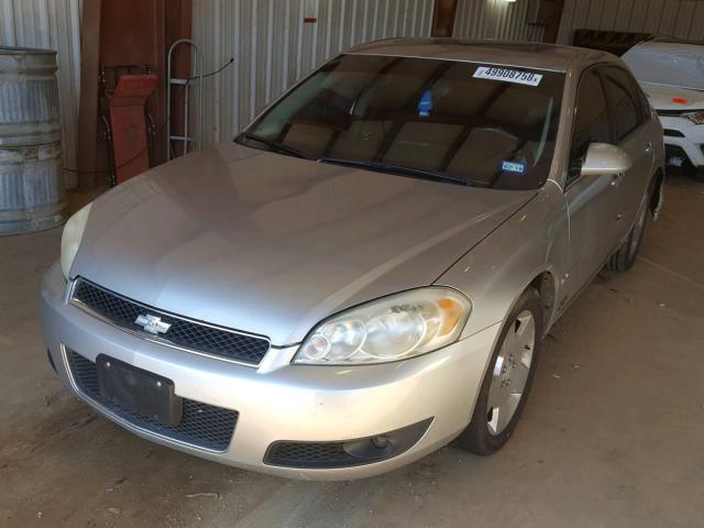 2G1WD58CX69308701 - 2006 CHEVROLET IMPALA SUP 银色 照片 2