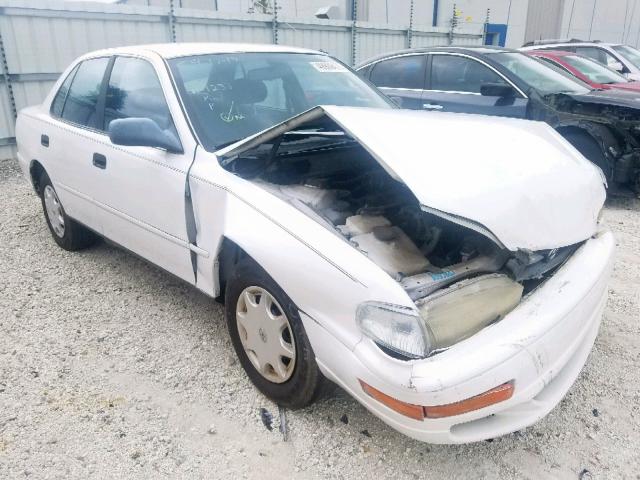 4T1SK11E9PU211702 - 1993 TOYOTA CAMRY DX WHITE photo 1