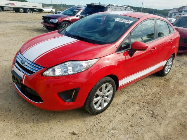 3FADP4BJ1CM220409 - 2012 FORD FIESTA SE RED photo 2