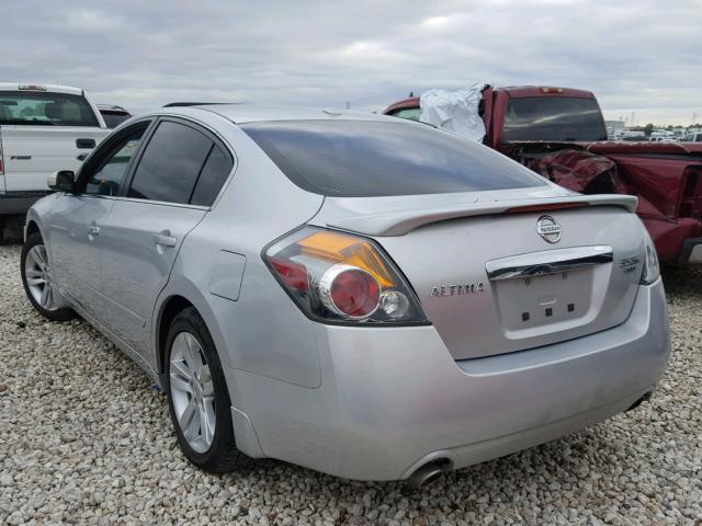 1N4BL2AP8AN553626 - 2010 NISSAN ALTIMA SR SILVER photo 3