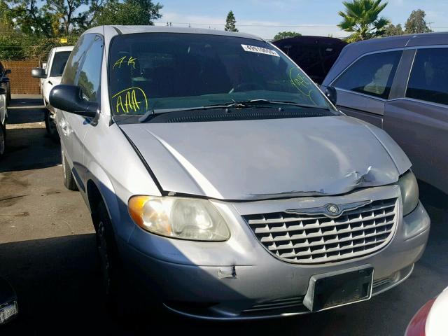 1C8GJ45342B565380 - 2002 CHRYSLER VOYAGER LX SILVER photo 1