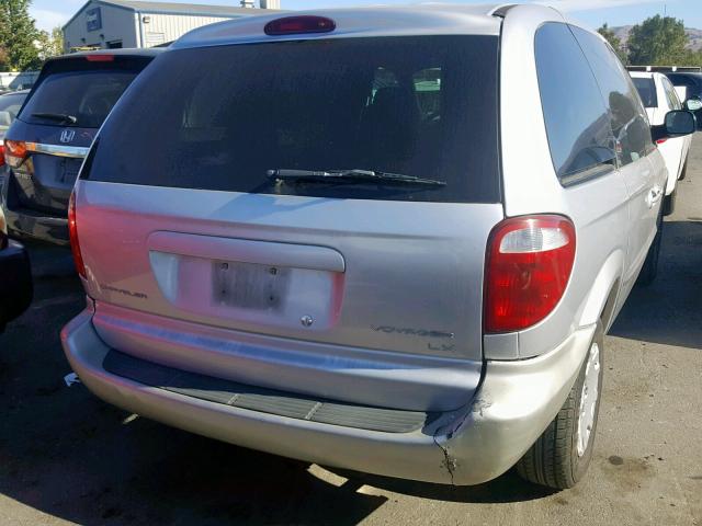 1C8GJ45342B565380 - 2002 CHRYSLER VOYAGER LX SILVER photo 4