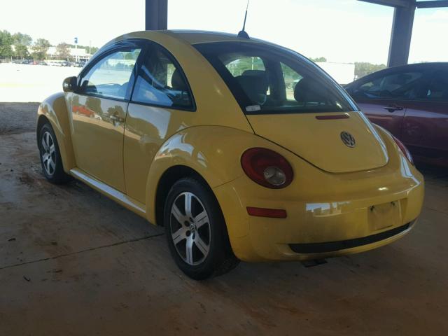 3VWRR31C56M406110 - 2006 VOLKSWAGEN NEW BEETLE YELLOW photo 3