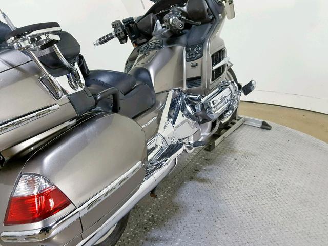 1HFSC47H48A713563 - 2008 HONDA GL1800 TAN photo 8