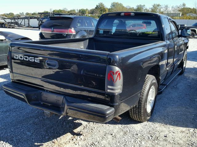 1B7GL22N4YS783334 - 2000 DODGE DAKOTA BLACK photo 4