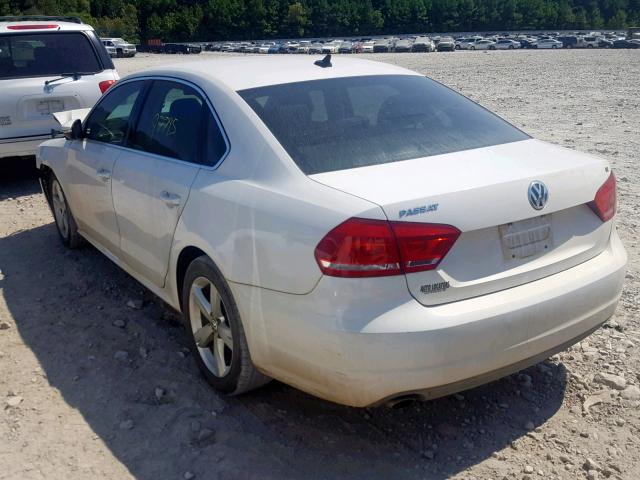 1VWBH7A32CC067170 - 2012 VOLKSWAGEN PASSAT SE WHITE photo 3