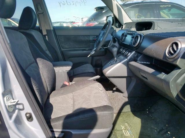 JTLZE4FEXDJ039282 - 2013 TOYOTA SCION XB ვერცხლისფერი ფოტო 5
