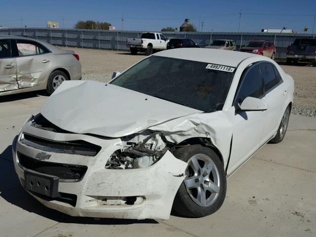 1G1ZH57B19F251343 - 2009 CHEVROLET MALIBU 1LT WHITE photo 2