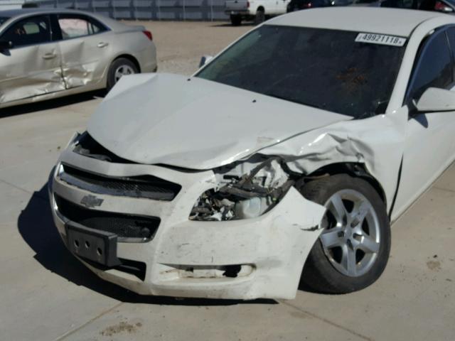 1G1ZH57B19F251343 - 2009 CHEVROLET MALIBU 1LT WHITE photo 9